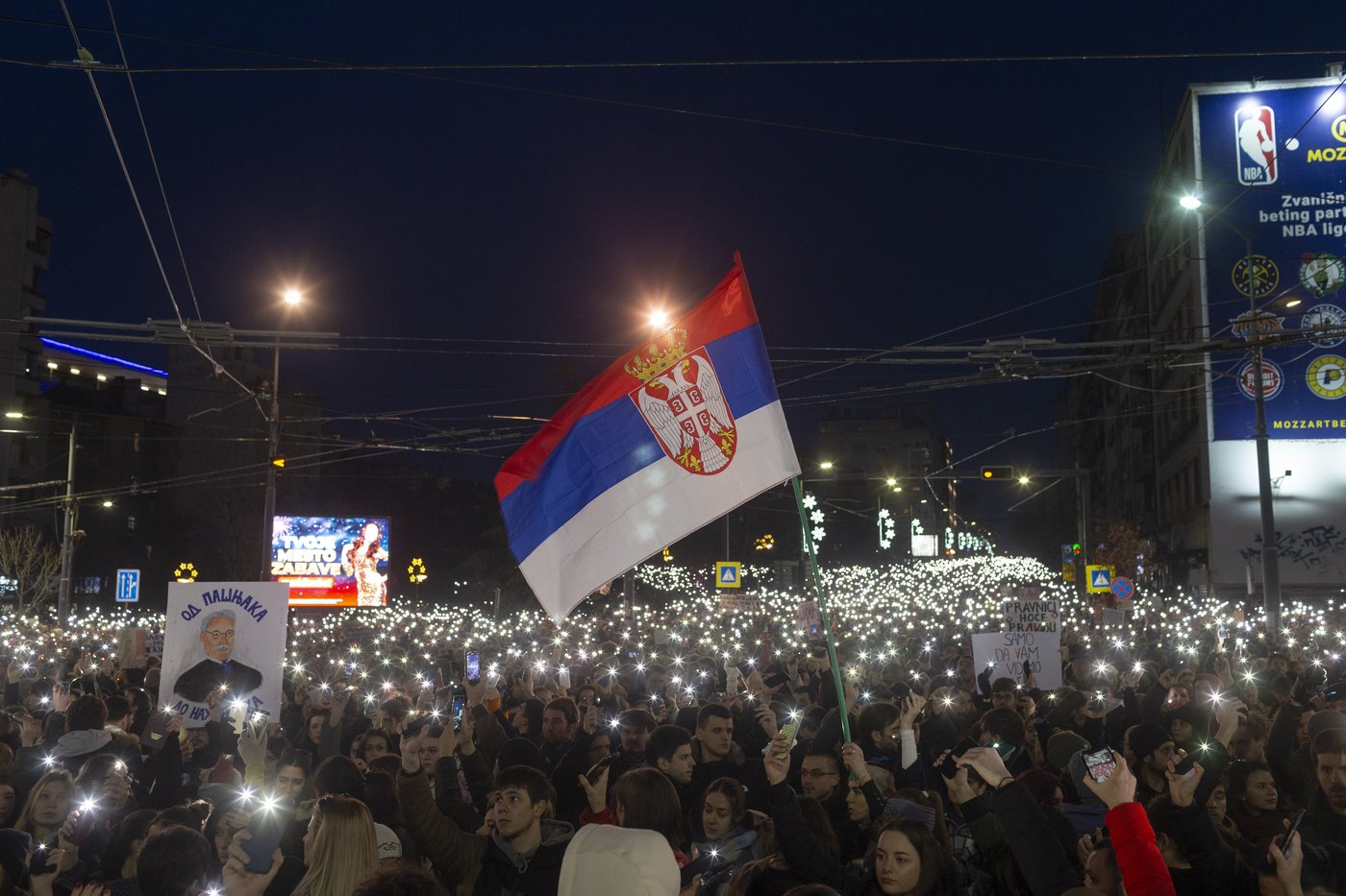 Thousands stream into Belgrade square to protest against populist Serbian leadership | iNFOnews.ca