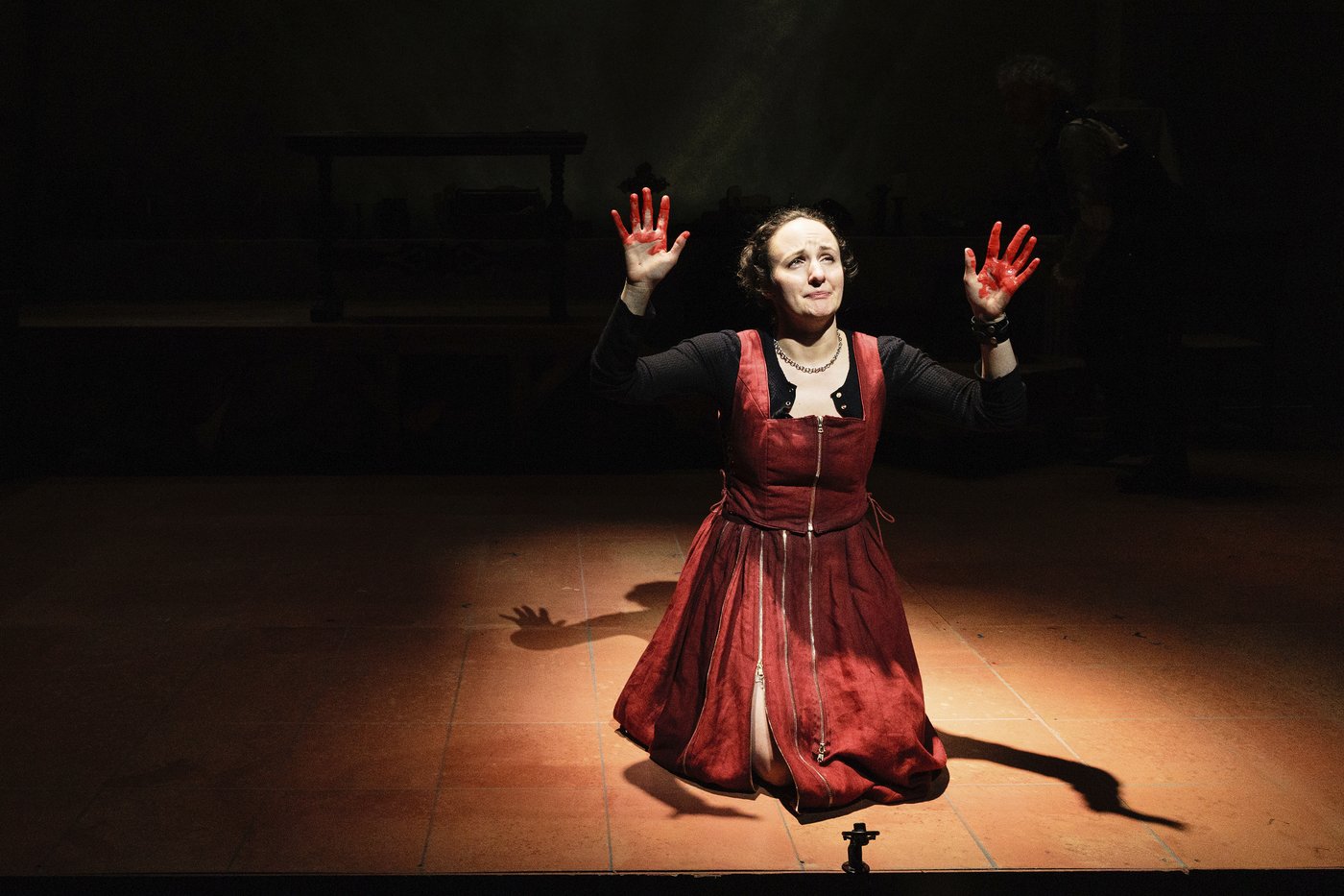 Kate Hamill delivers a 'feminist primal scream' with her new play 'The Light and the Dark' | iNFOnews.ca Kate Hamill delivers a 'feminist primal scream' with her new play 'The Light and the Dark' | iNFOnews.ca