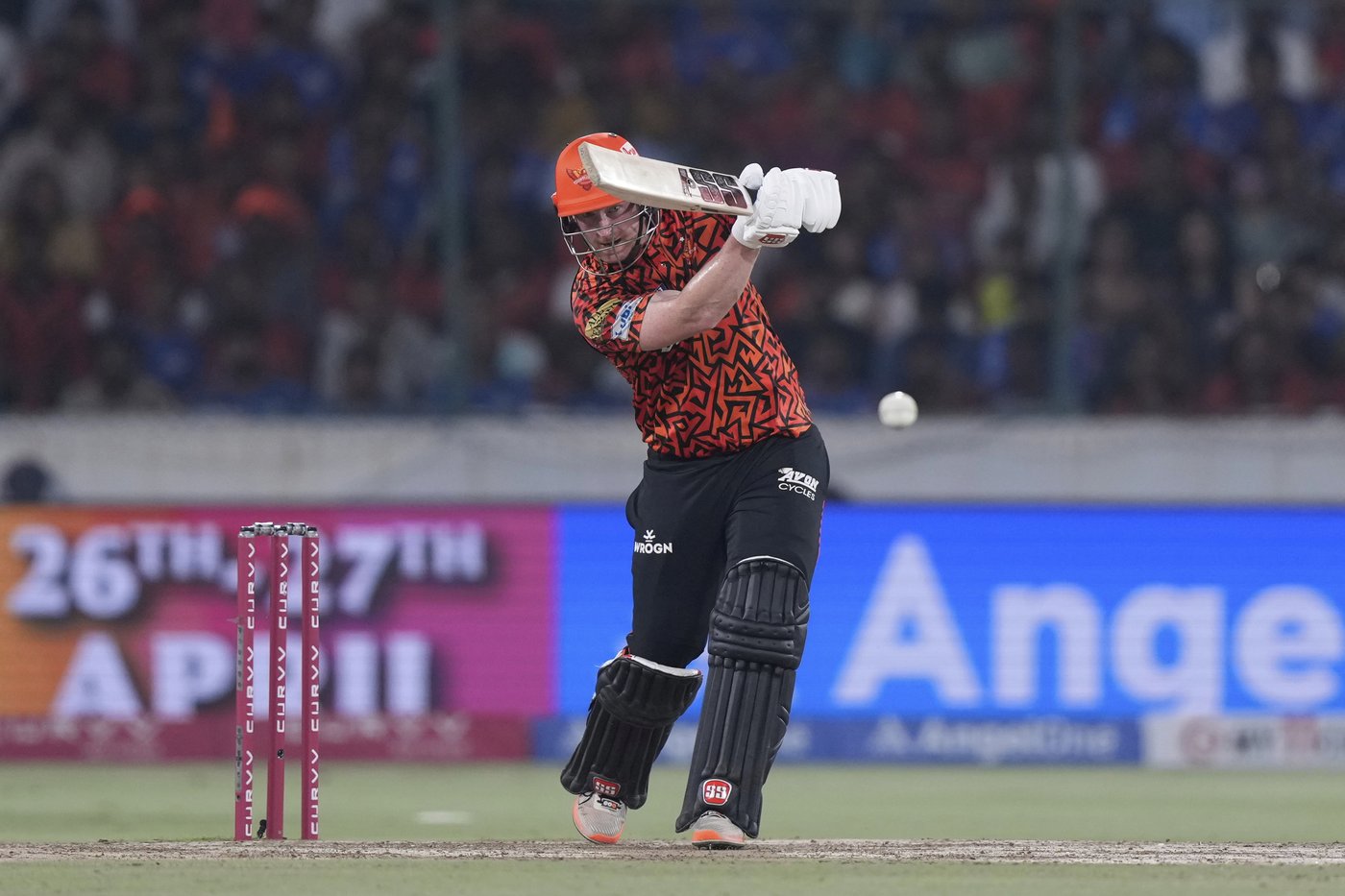Boult and Sharma shine for Mumbai in massive 7-wicket victory over Hyderabad | iNFOnews.ca Boult and Sharma shine for Mumbai in massive 7-wicket victory over Hyderabad | iNFOnews.ca