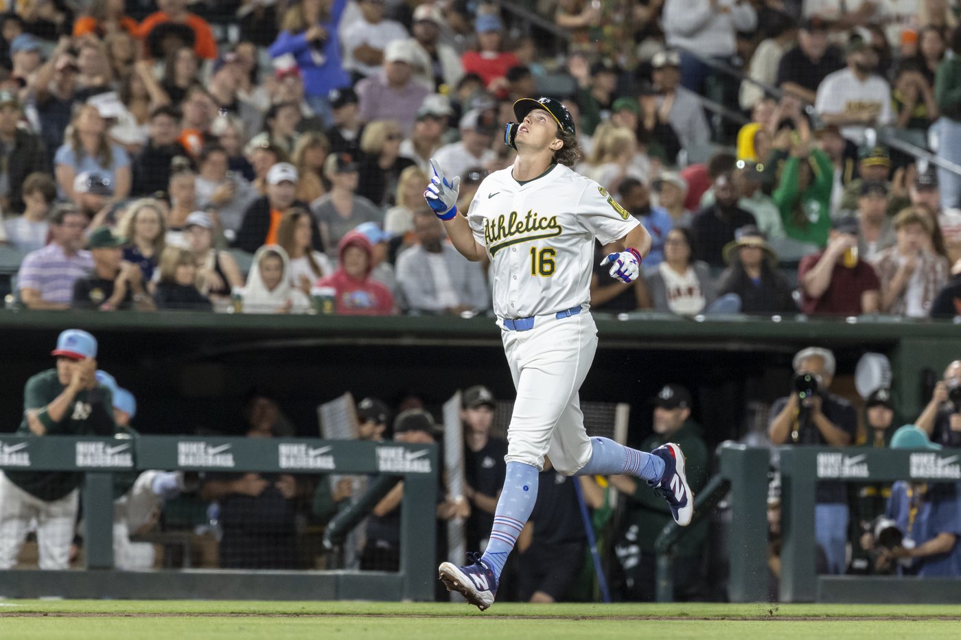 Athletics cruise past Giants 11-2 with six scoreless innings from Sears | iNFOnews.ca Athletics cruise past Giants 11-2 with six scoreless innings from Sears | iNFOnews.ca