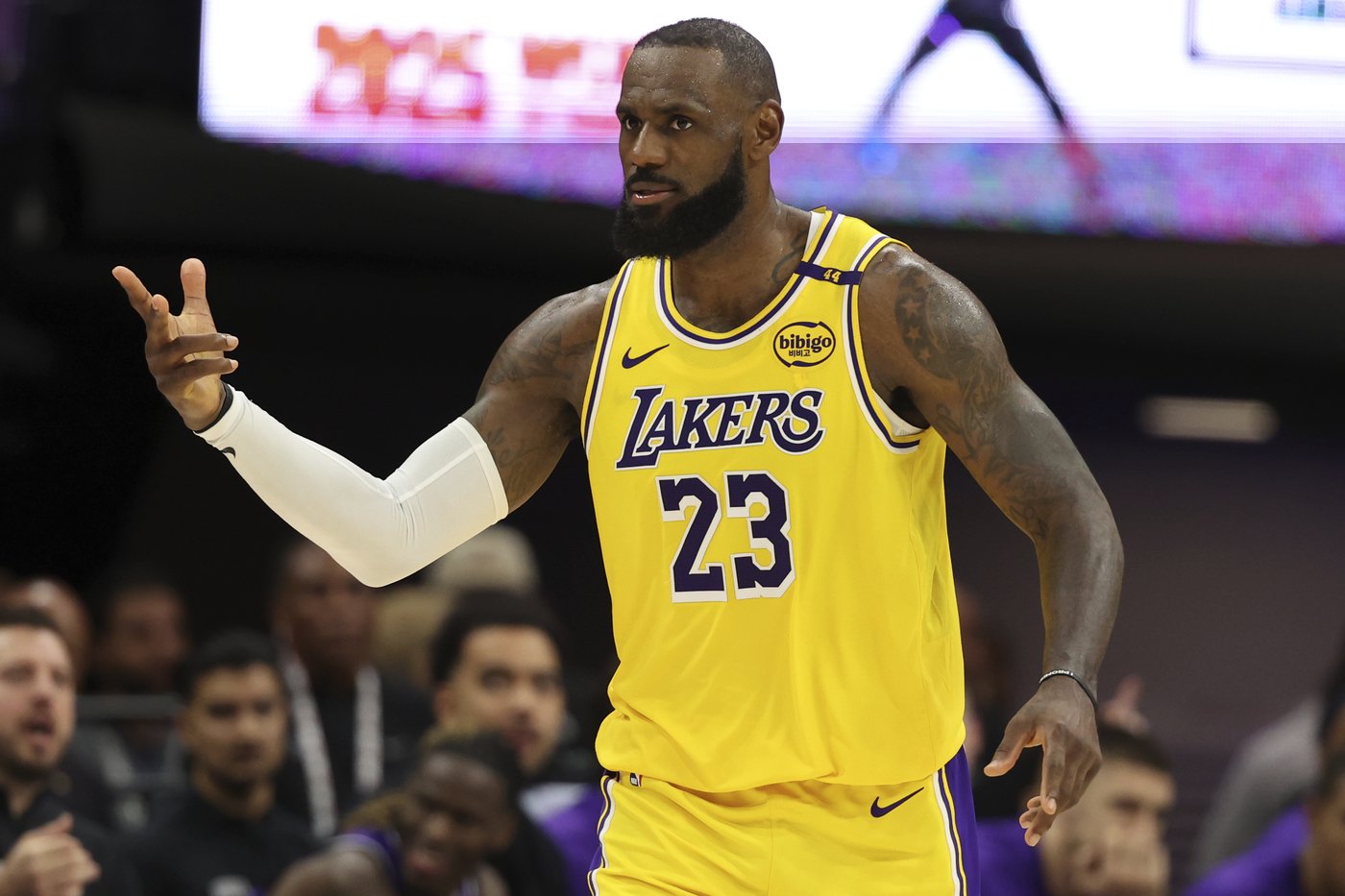 Another record for LeBron James in the Lakers' 113-100 victory over the Kings | iNFOnews.ca Another record for LeBron James in the Lakers' 113-100 victory over the Kings | iNFOnews.ca