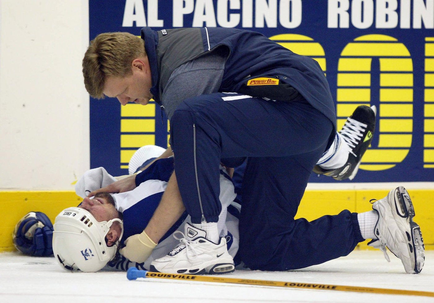 'Lived and died in those series': Battle of Ontario vets on 2000s Leafs-Sens rivalry | iNFOnews.ca