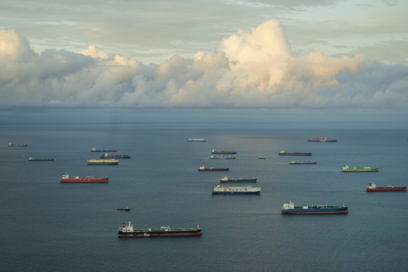 Panama's president says there will be no negotiation about ownership of canal | iNFOnews.ca