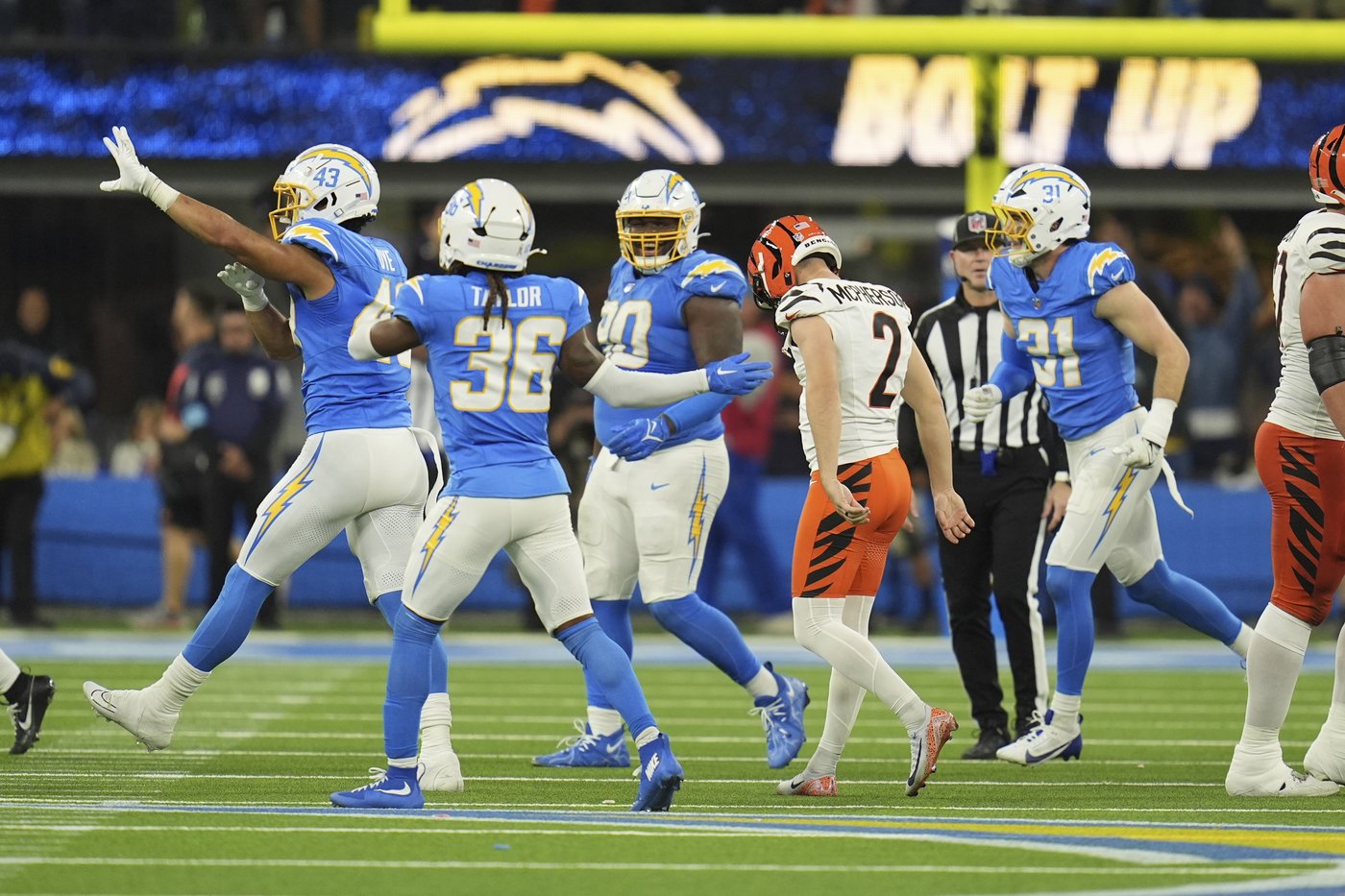 Steelers will try to stay on top of the AFC North when they face the Bengals in Cincy | iNFOnews.ca Steelers will try to stay on top of the AFC North when they face the Bengals in Cincy | iNFOnews.ca