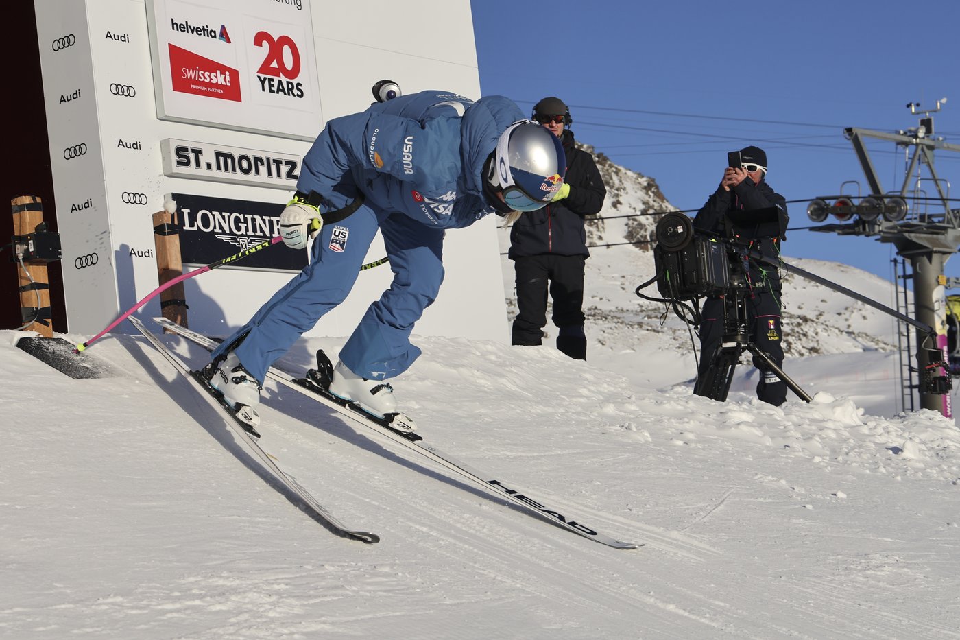 Lindsey Vonn thinks her new titanium knee could start a trend in skiing. And pro sports in general | iNFOnews.ca Lindsey Vonn thinks her new titanium knee could start a trend in skiing. And pro sports in general | iNFOnews.ca