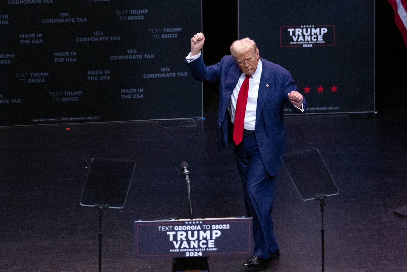 A new mystery firm enters Trump's orbit, rekindling criticism of his presidential campaign spending | iNFOnews.ca A new mystery firm enters Trump's orbit, rekindling criticism of his presidential campaign spending | iNFOnews.ca