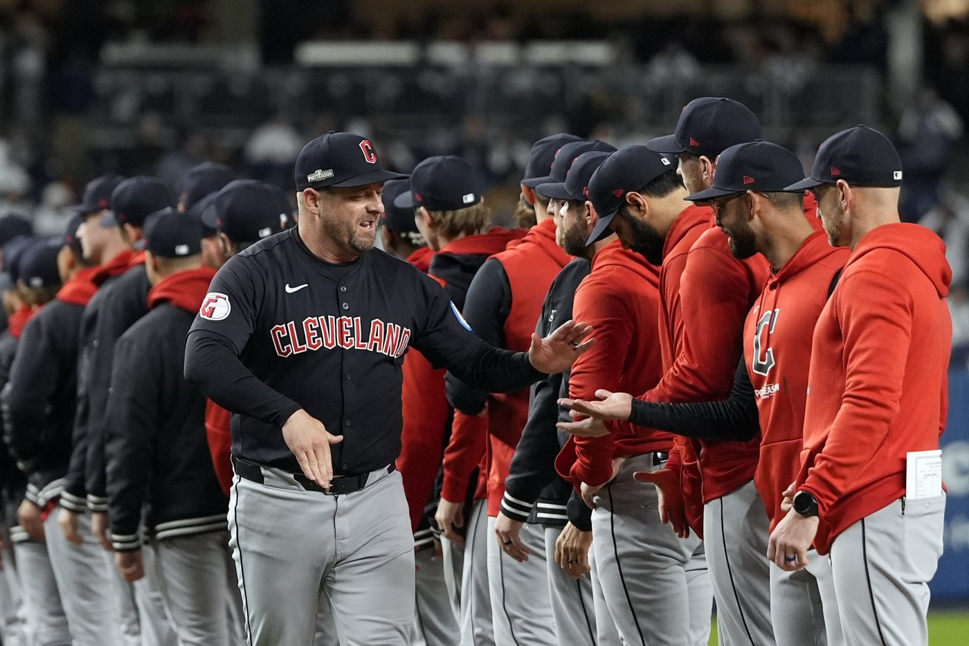 Guardians manager Vogt tweaks staff after winning AL Central title. Willis, Alomar Jr. both return | iNFOnews.ca