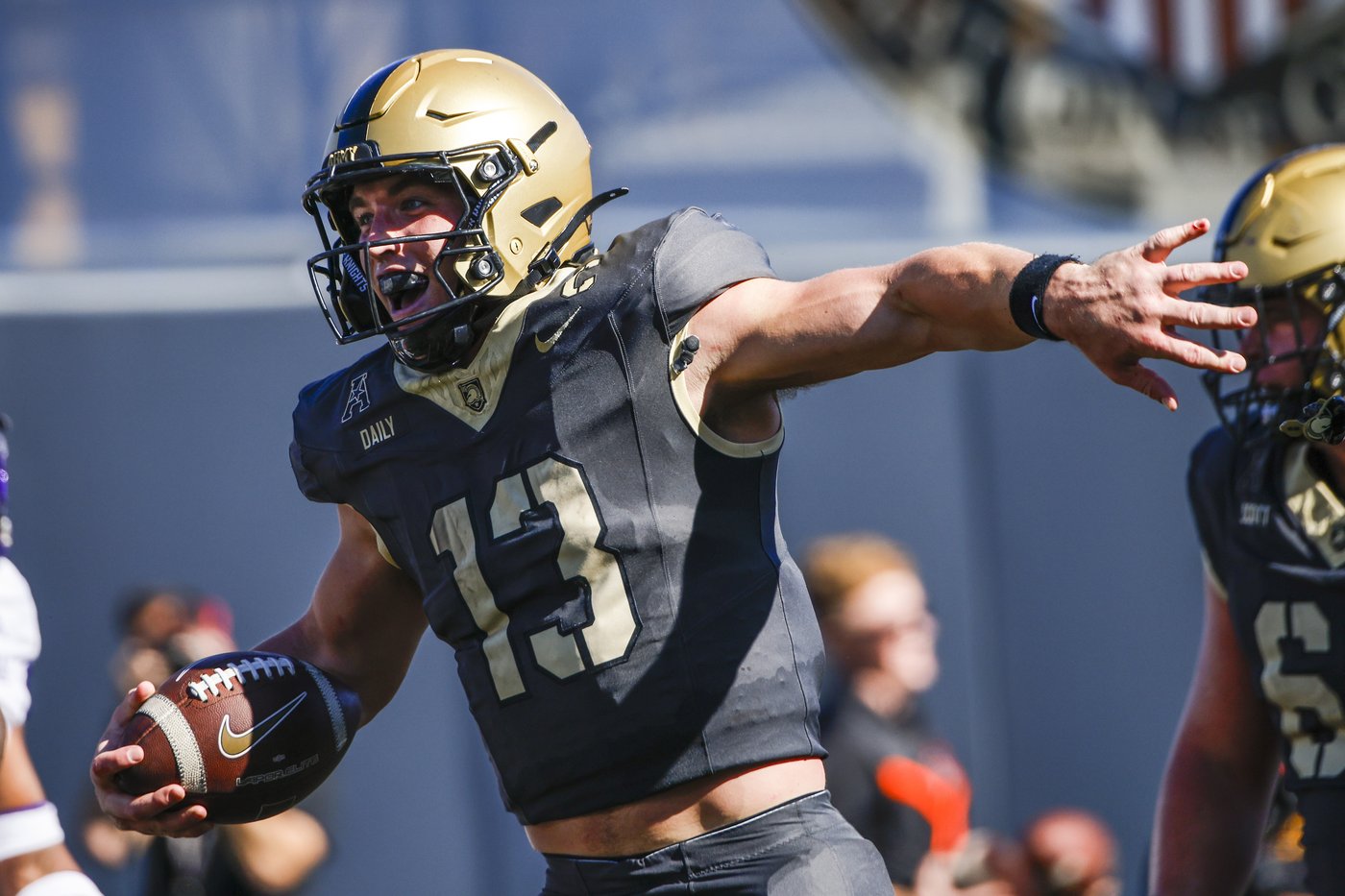 AP Player of the Week: Army's Bryson Daily accounts for 6 touchdowns against East Carolina | iNFOnews.ca