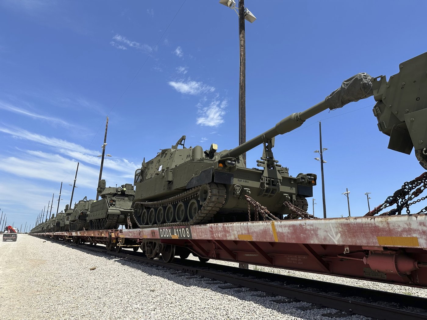 Here's what to expect at the Army's 250th anniversary parade on Trump's birthday | iNFOnews.ca