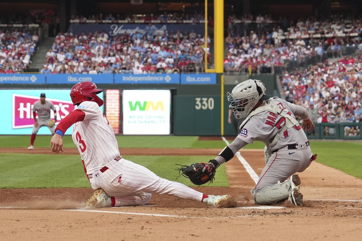 Sanchez allows 4 hits in a complete-game victory as the Phillies beat the Red Sox 4-1 | iNFOnews.ca Sanchez allows 4 hits in a complete-game victory as the Phillies beat the Red Sox 4-1 | iNFOnews.ca