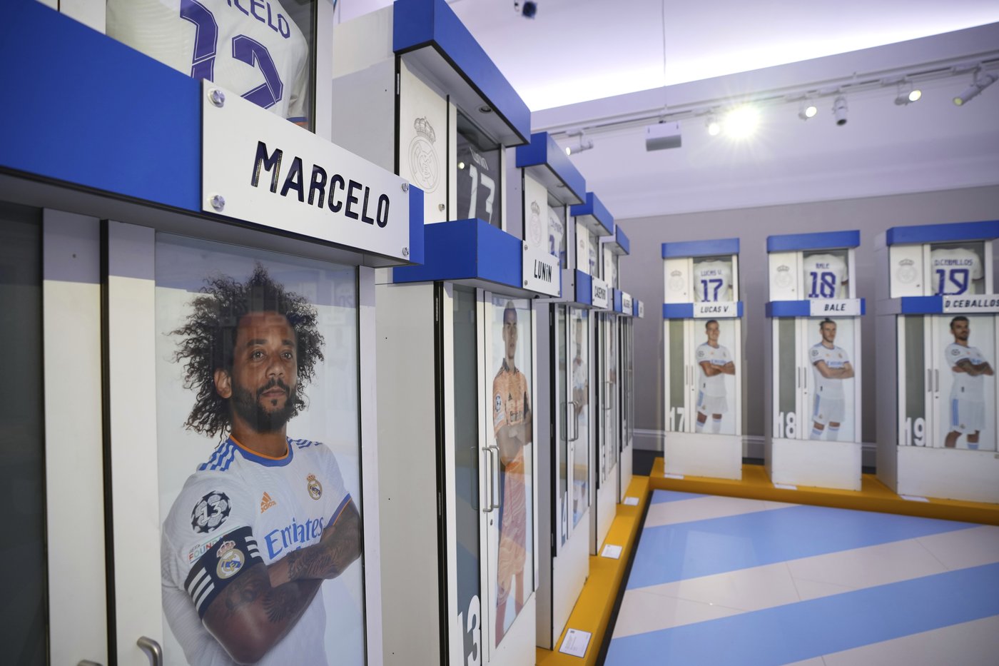 Lockers used by Ronaldo, Beckham and other Real Madrid stars are up for auction | iNFOnews.ca Lockers used by Ronaldo, Beckham and other Real Madrid stars are up for auction | iNFOnews.ca