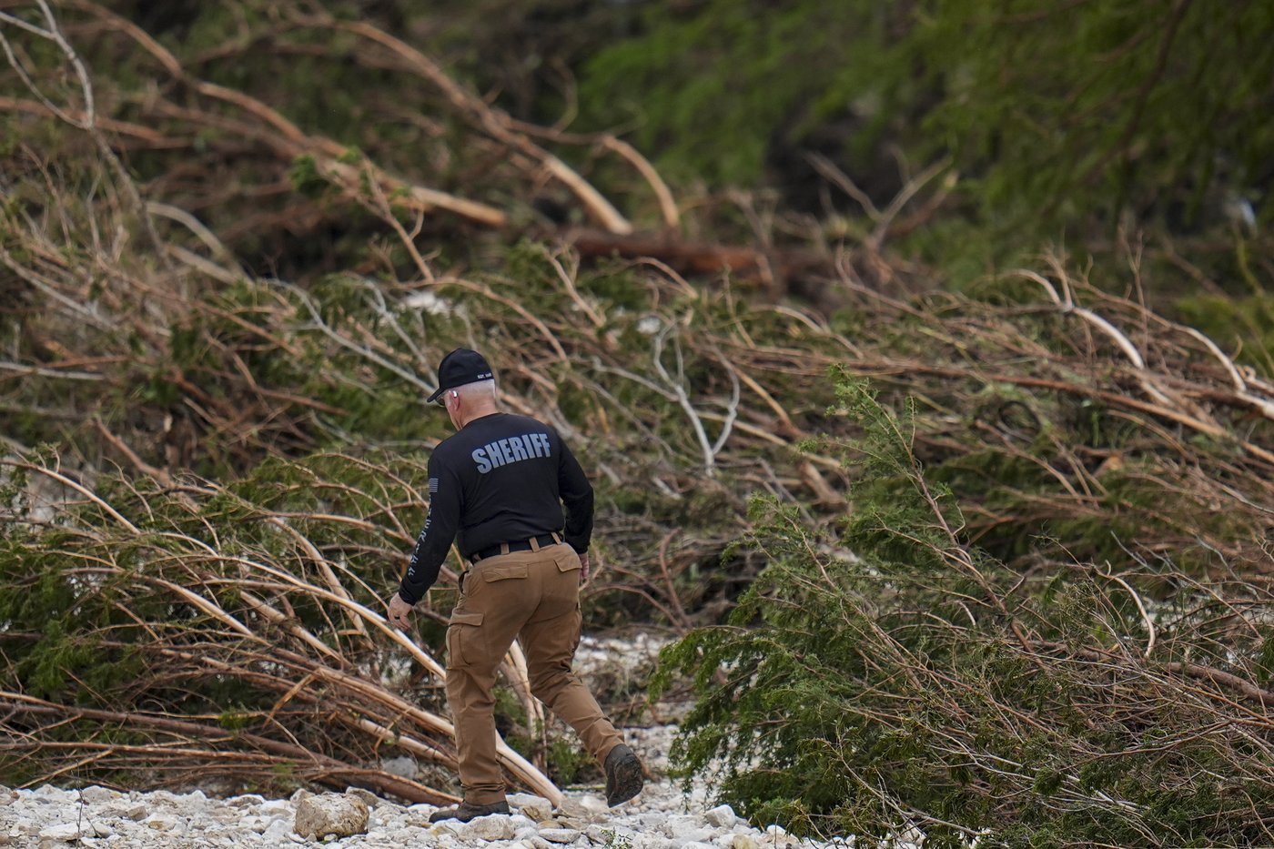 PHOTO COLLECTION: Texas floods leave dozens dead and missing as rescuers search devastated landscape | iNFOnews.ca PHOTO COLLECTION: Texas floods leave dozens dead and missing as rescuers search devastated landscape | iNFOnews.ca