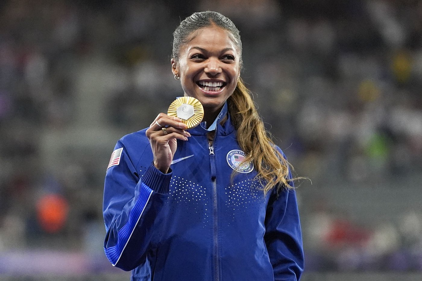 FanDuel bans bettor over heckling incident with Olympic champion sprinter Gabby Thomas | iNFOnews.ca