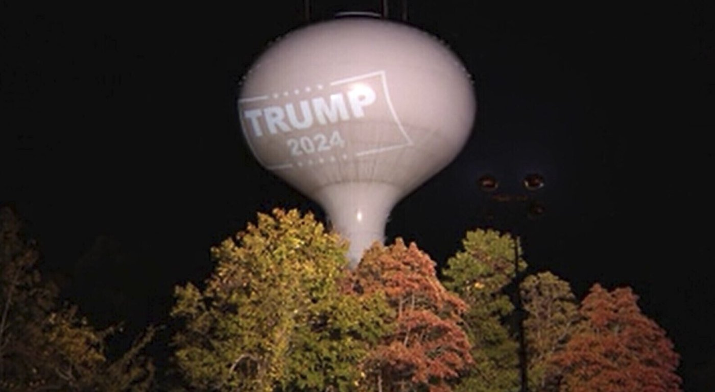 Town fines resident who projected Trump sign onto municipal water tower | iNFOnews.ca Town fines resident who projected Trump sign onto municipal water tower | iNFOnews.ca