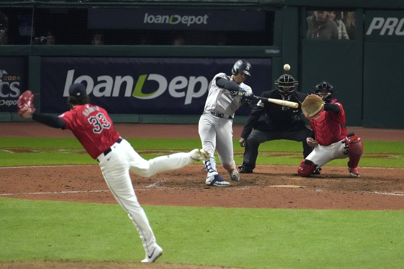 Juan Soto's 3-run homer in 10th sends Yankees past Guardians 5-2 and into World Series for 41st time | iNFOnews.ca