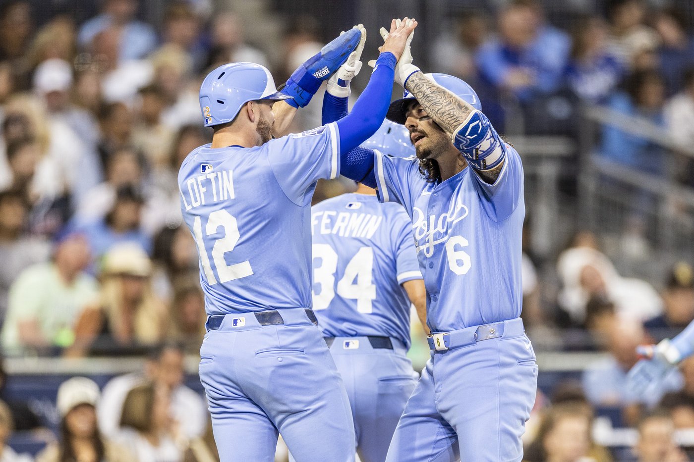 Perez hits go-ahead single, India and Witt homer as the Royals beat the Padres 6-5 | iNFOnews.ca Perez hits go-ahead single, India and Witt homer as the Royals beat the Padres 6-5 | iNFOnews.ca