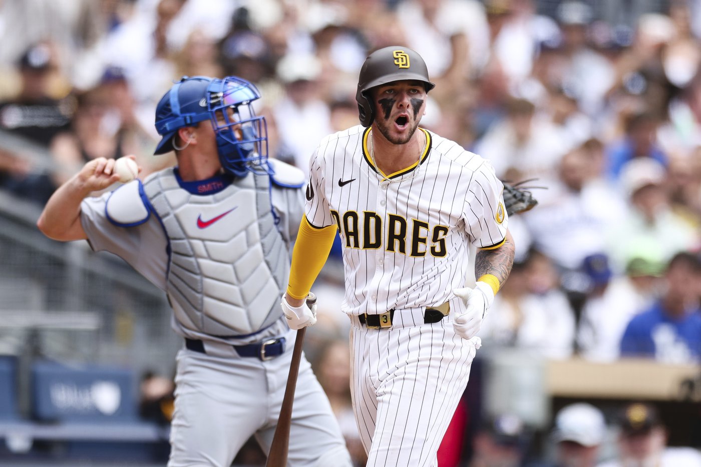 Teoscar Hernández hits a 3-run homer and the Dodgers beat the Padres 5-2 to win the series | iNFOnews.ca Teoscar Hernández hits a 3-run homer and the Dodgers beat the Padres 5-2 to win the series | iNFOnews.ca