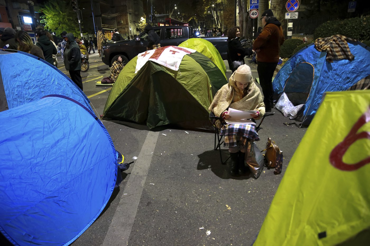 Protesters in Georgia's capital set up a tent camp on the main street and call for new elections | iNFOnews.ca Protesters in Georgia's capital set up a tent camp on the main street and call for new elections | iNFOnews.ca