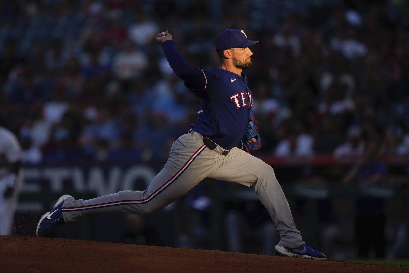 Nathan Eovaldi shines, and Rangers offense tees off on Angels in 13-1 victory | iNFOnews.ca