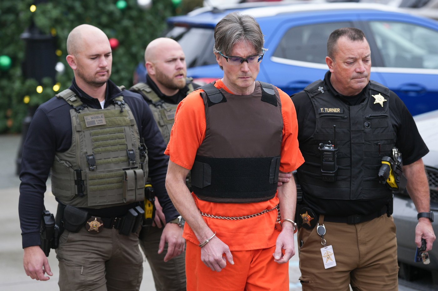 Shootings of people who mistakenly go to the wrong house test the limits of stand your ground laws | iNFOnews.ca Shootings of people who mistakenly go to the wrong house test the limits of stand your ground laws | iNFOnews.ca