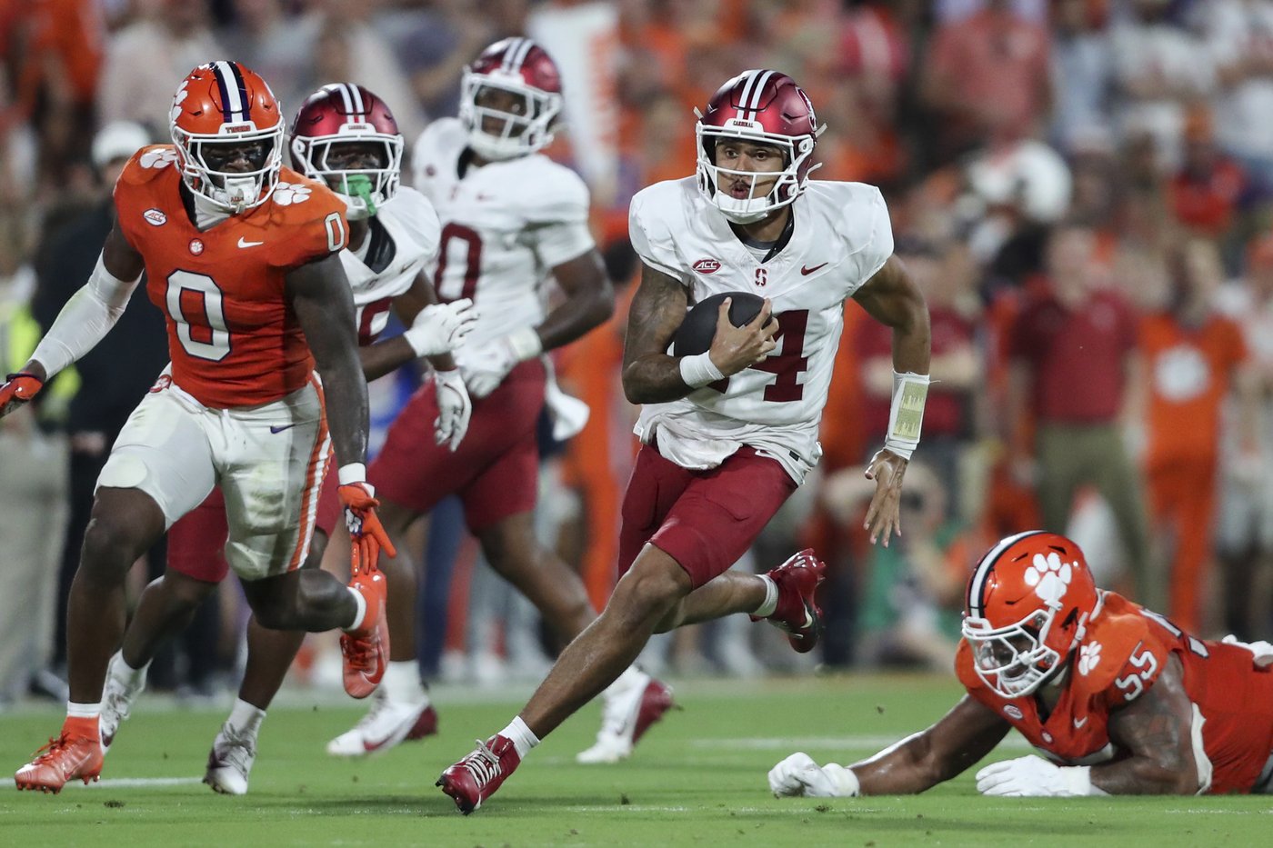 No. 17 Clemson wears down Stanford with Klubnik's 5 TDs and defense's 3 takeaways in 40-14 win | iNFOnews.ca No. 17 Clemson wears down Stanford with Klubnik's 5 TDs and defense's 3 takeaways in 40-14 win | iNFOnews.ca