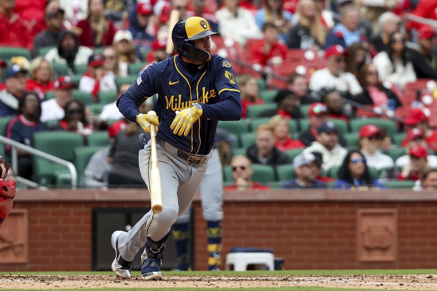 Christian Yelich's 2 hits, 2 RBIs lead Brewers past Cardinals 7-1, avoiding a series sweep | iNFOnews.ca Christian Yelich's 2 hits, 2 RBIs lead Brewers past Cardinals 7-1, avoiding a series sweep | iNFOnews.ca