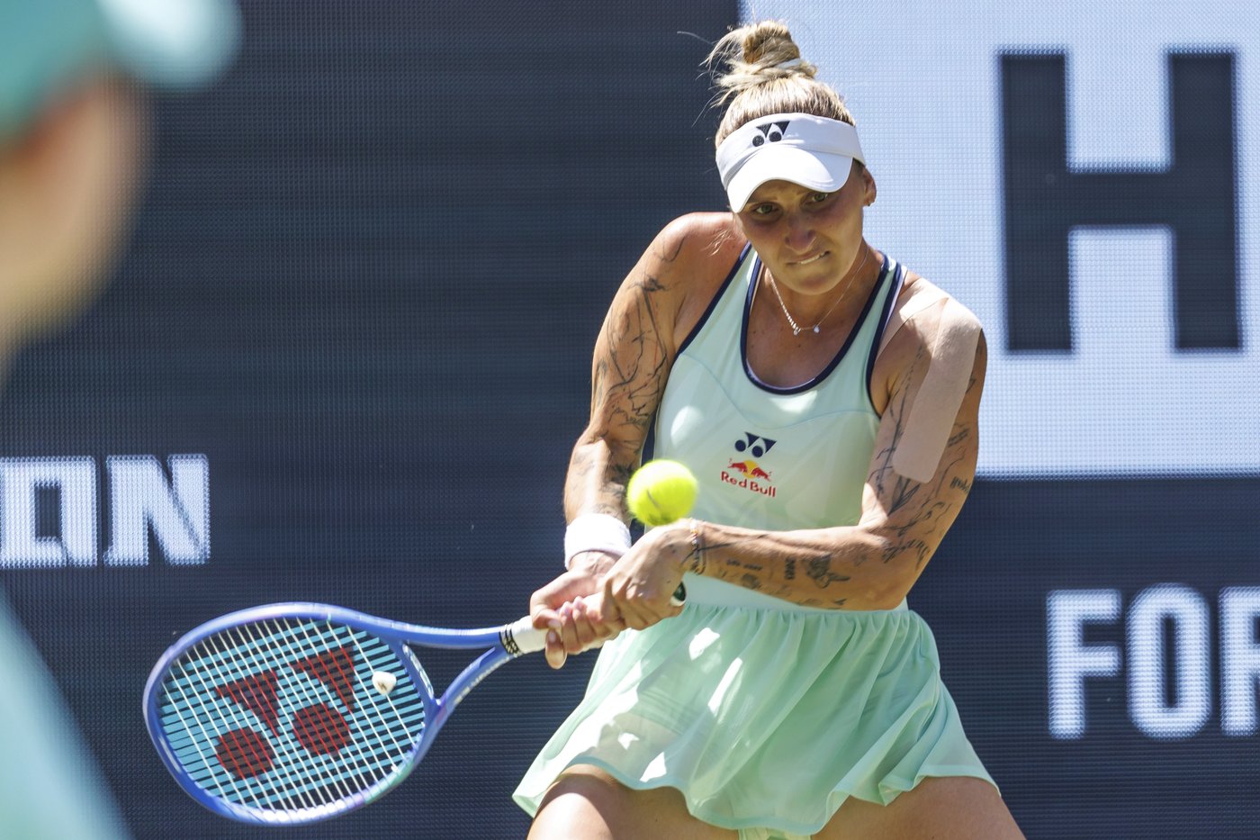 Vondrousova beats Chinese qualifier Wang to win Berlin Open | iNFOnews.ca