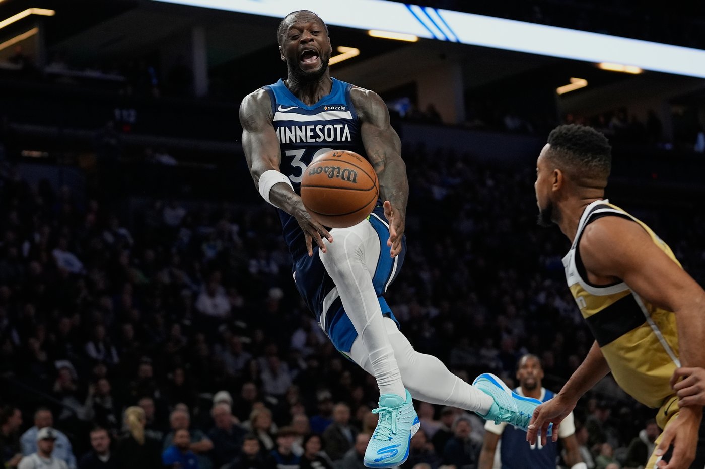 Randle has 32 points and the Timberwolves hold off the Wizards 120-109 | iNFOnews.ca Randle has 32 points and the Timberwolves hold off the Wizards 120-109 | iNFOnews.ca
