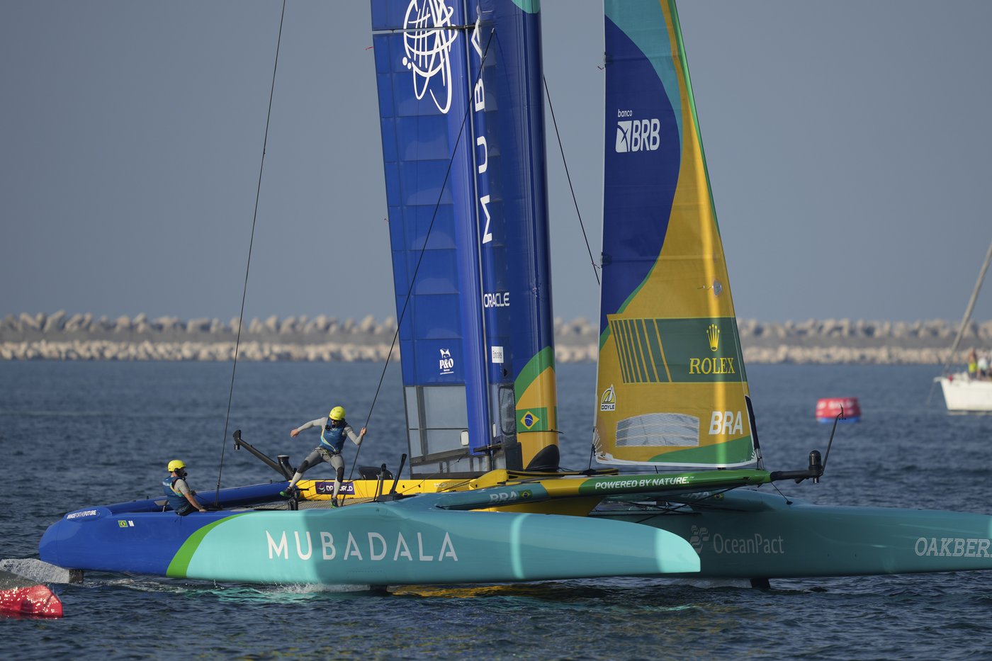 Slingsby skippers the Flying Roo ahead of Kiwi rival Burling in SailGP's opening regatta | iNFOnews.ca Slingsby skippers the Flying Roo ahead of Kiwi rival Burling in SailGP's opening regatta | iNFOnews.ca