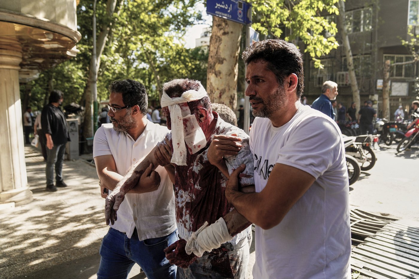 Israel orders 300,000 people in Tehran to evacuate while Trump issues ominous warning | iNFOnews.ca Israel orders 300,000 people in Tehran to evacuate while Trump issues ominous warning | iNFOnews.ca
