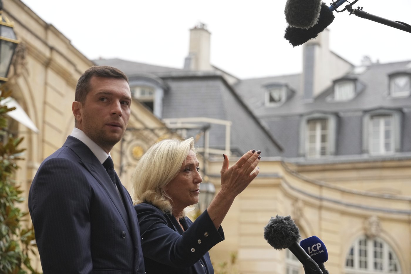 What to know about France's latest political crisis ahead of Sept. 8 confidence vote | iNFOnews.ca