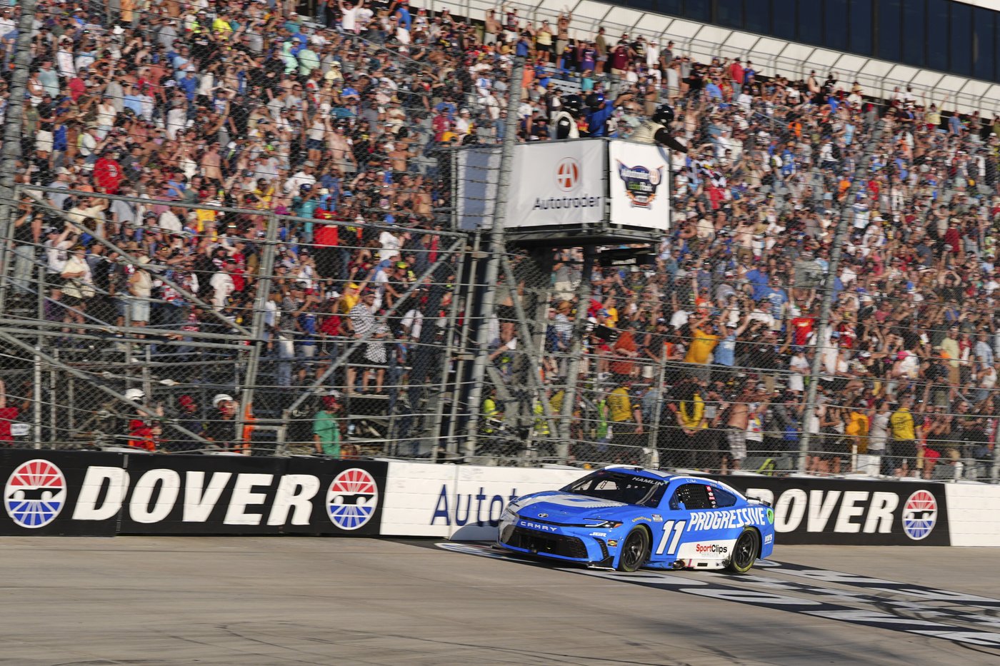 Denny Hamlin's 2-year contract extension with Joe Gibbs Racing could be his last in Cup series | iNFOnews.ca Denny Hamlin's 2-year contract extension with Joe Gibbs Racing could be his last in Cup series | iNFOnews.ca