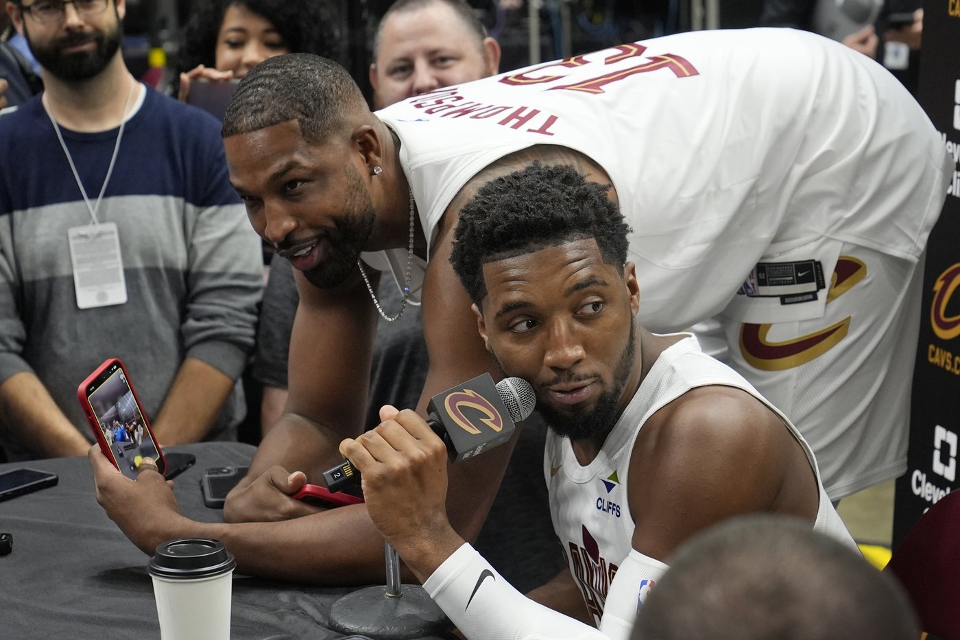 Cavaliers star Donovan Mitchell relieved to be in Cleveland for long haul after signing extension | iNFOnews.ca Cavaliers star Donovan Mitchell relieved to be in Cleveland for long haul after signing extension | iNFOnews.ca