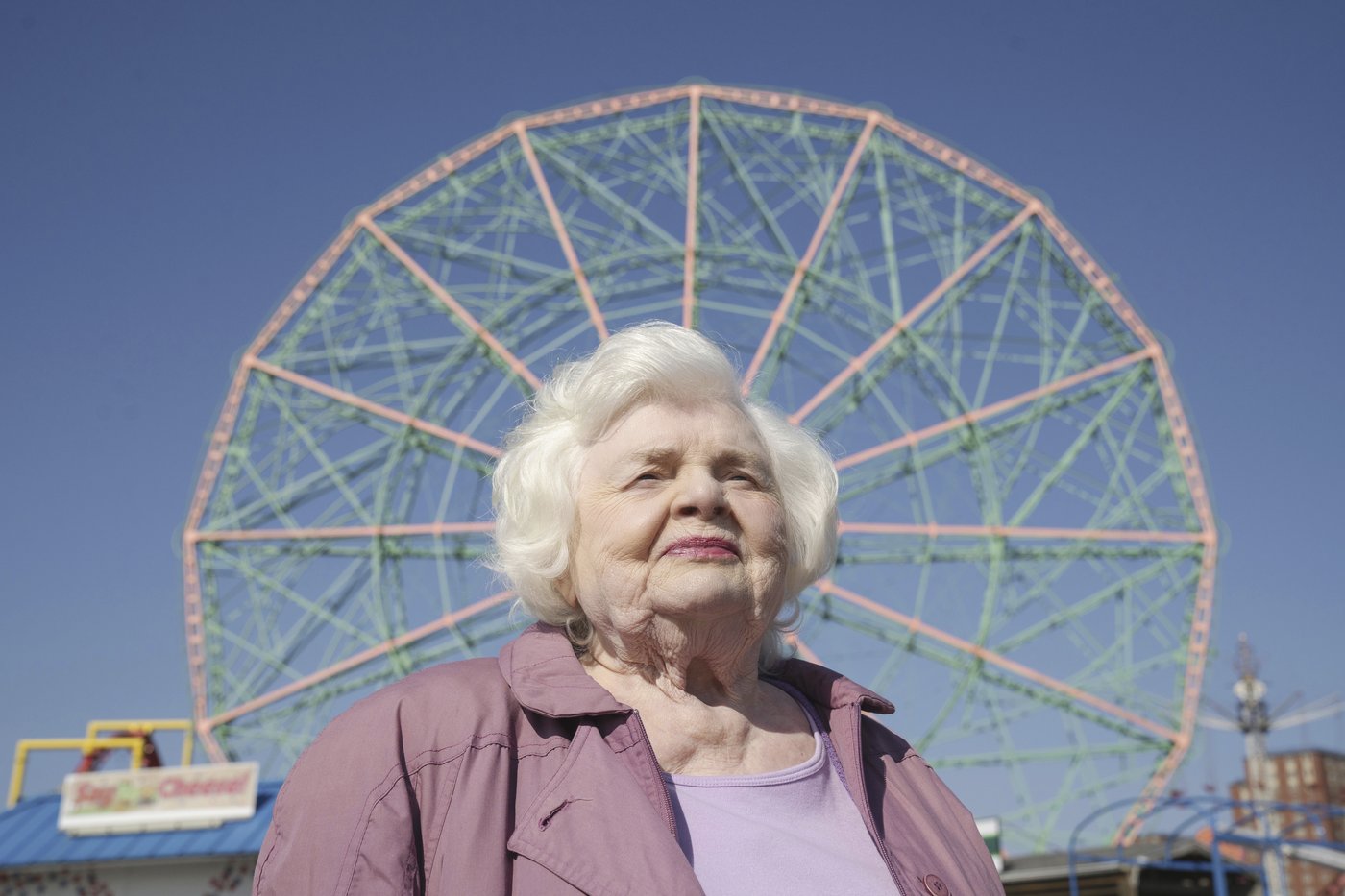 How does June Squibb do it at age 95? 'I just gird my loins and go' | iNFOnews.ca