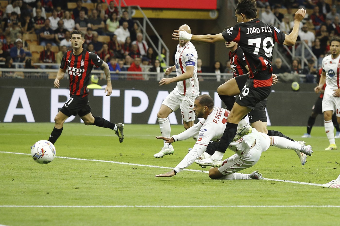 AC Milan beats last-place Monza amid widespread protests over poor season | iNFOnews.ca AC Milan beats last-place Monza amid widespread protests over poor season | iNFOnews.ca