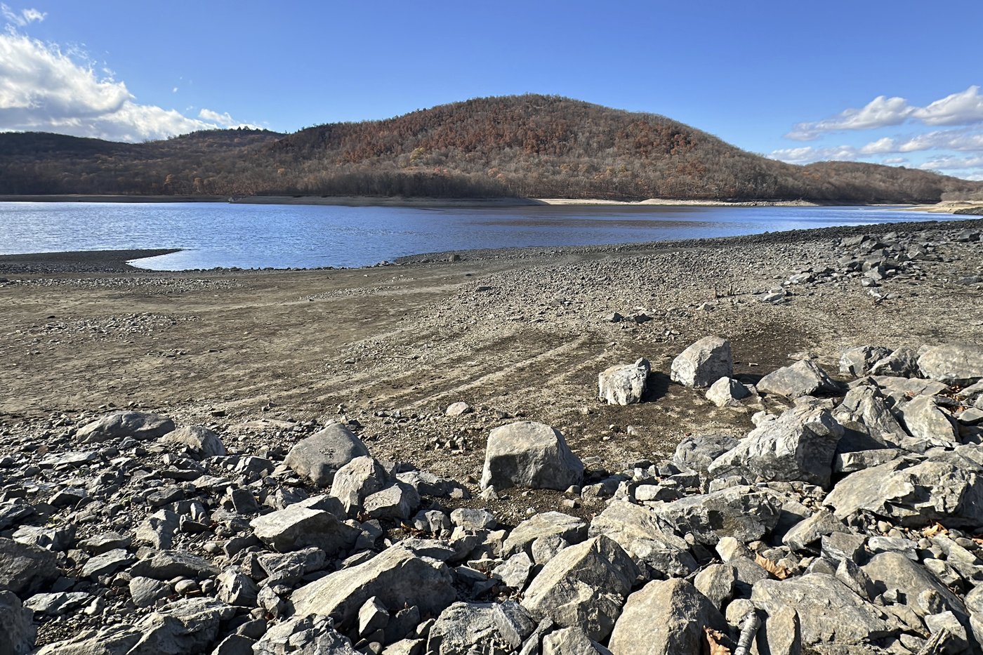 New Jersey will issue a drought warning after driest October ever and as wildfires rage | iNFOnews.ca
