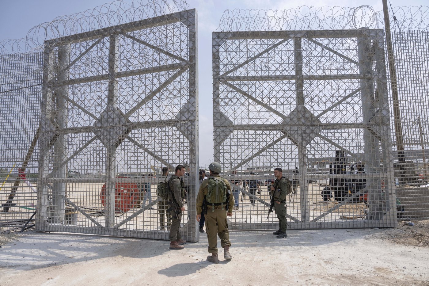 Netanyahu mulls plan to empty northern Gaza of civilians and cut off aid to those left inside | iNFOnews.ca Netanyahu mulls plan to empty northern Gaza of civilians and cut off aid to those left inside | iNFOnews.ca