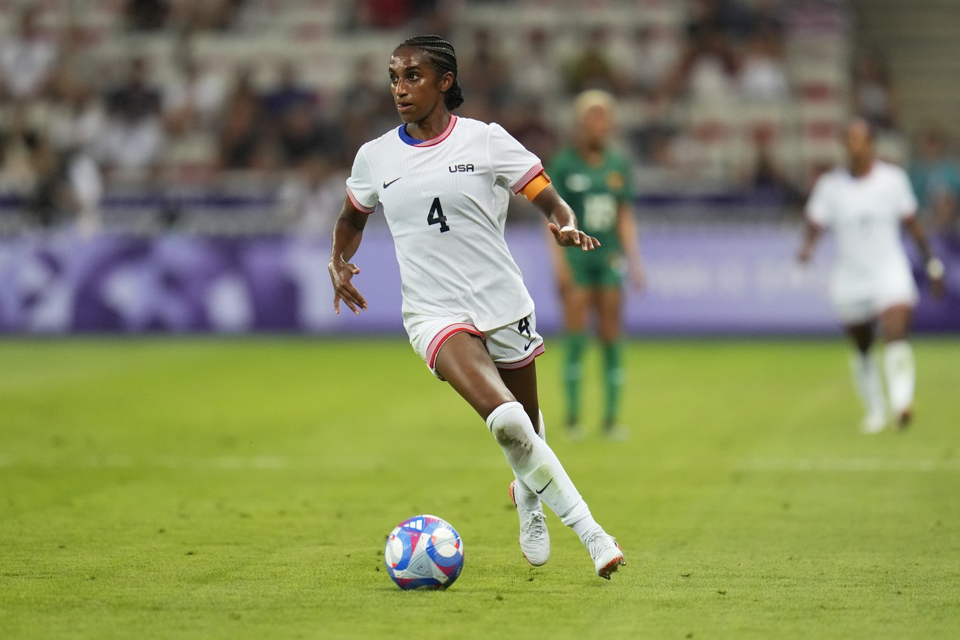 Chelsea strikes deal with Wave to acquire defender Naomi Girma, AP Source says | iNFOnews.ca Chelsea strikes deal with Wave to acquire defender Naomi Girma, AP Source says | iNFOnews.ca