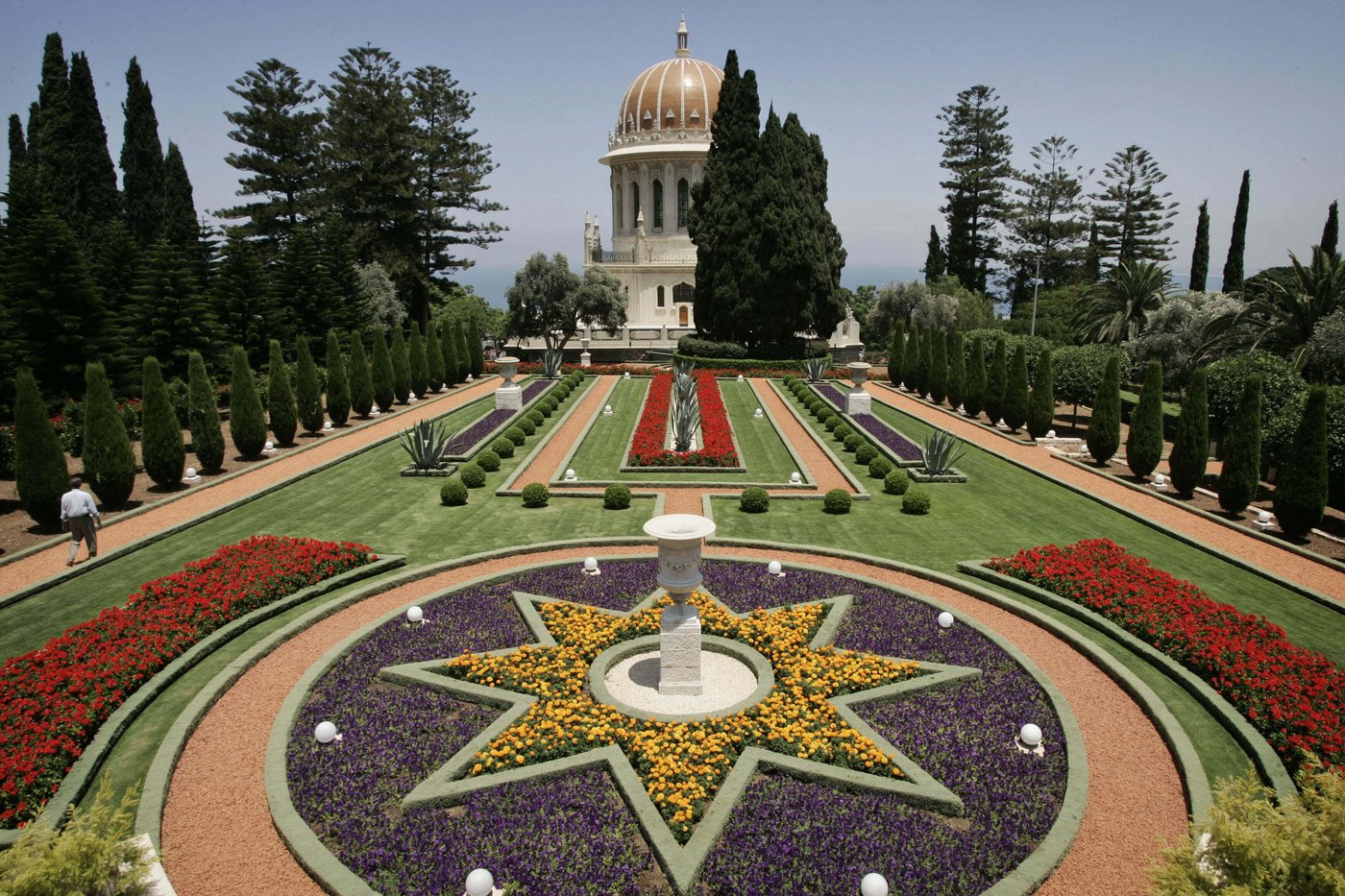 The Baha'i faith is small, far-flung, and faced with repression in parts of the Middle East | iNFOnews.ca