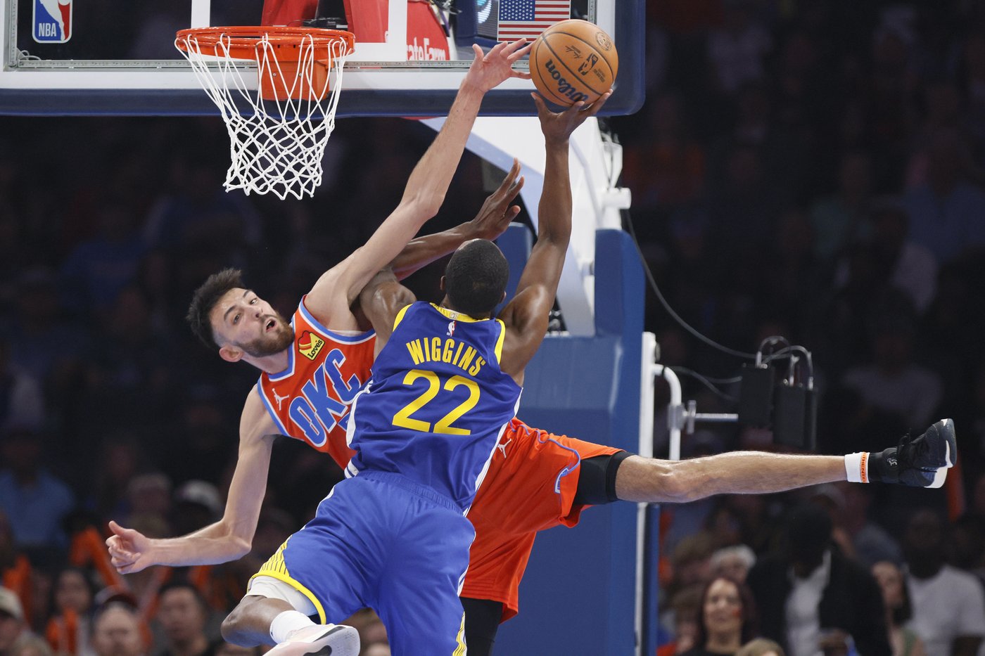 Thunder's Holmgren to miss at least 8 weeks with a pelvic fracture | iNFOnews.ca Thunder's Holmgren to miss at least 8 weeks with a pelvic fracture | iNFOnews.ca