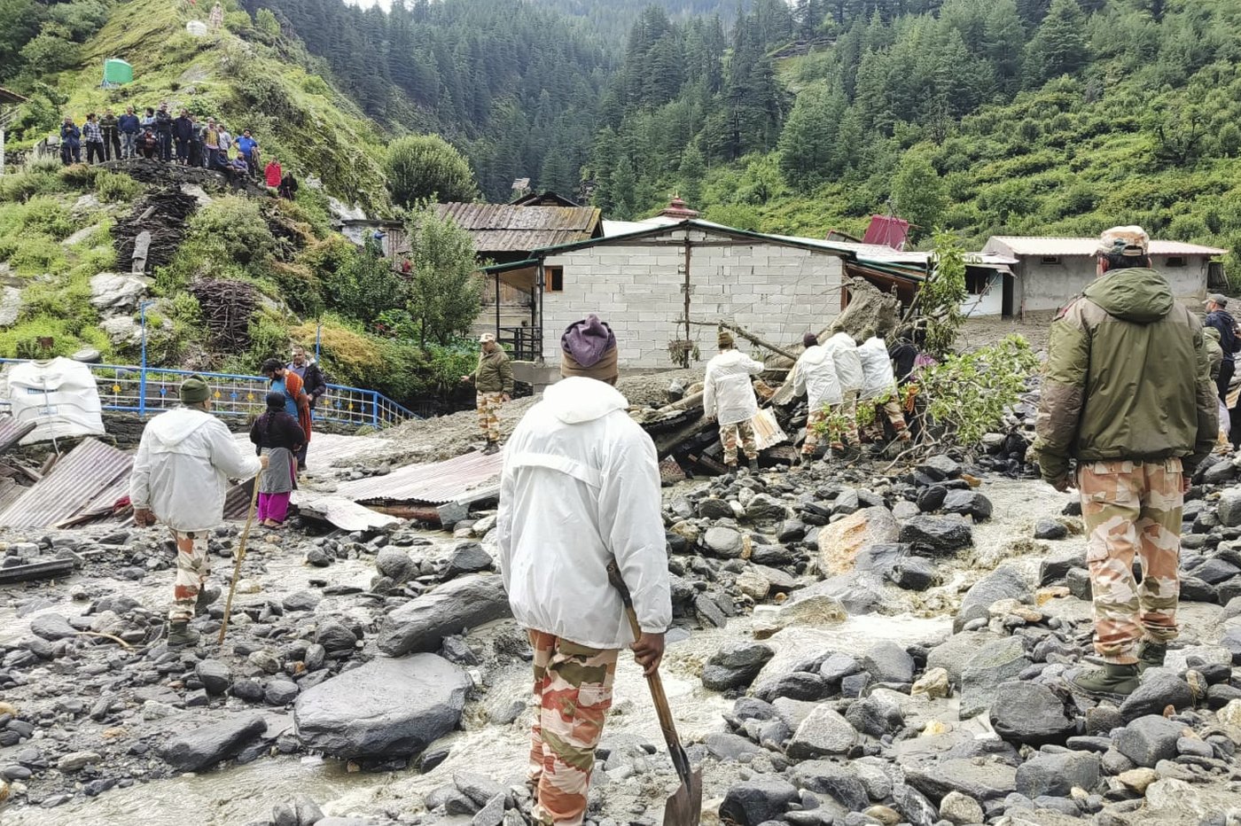 Rescuers search for dozens missing after deadly flash floods kill 4 in northern India | iNFOnews.ca