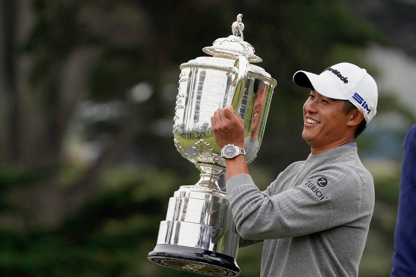 Don't drop it! The PGA Championship's 27-pound Wanamaker Trophy can be a beast to hoist | iNFOnews.ca