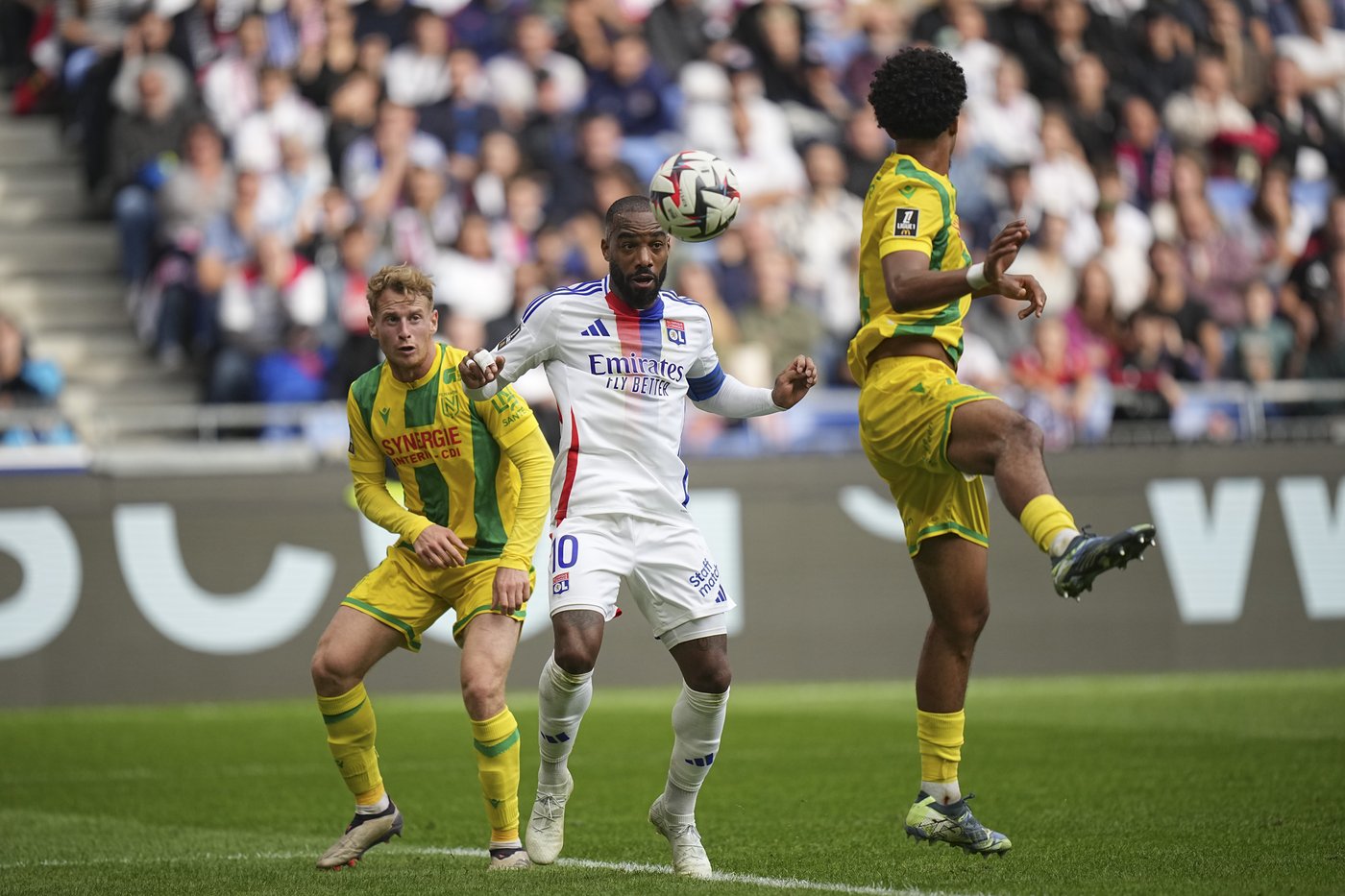 PSG held to a 1-1 draw at Nice despite return of Dembélé | iNFOnews.ca PSG held to a 1-1 draw at Nice despite return of Dembélé | iNFOnews.ca