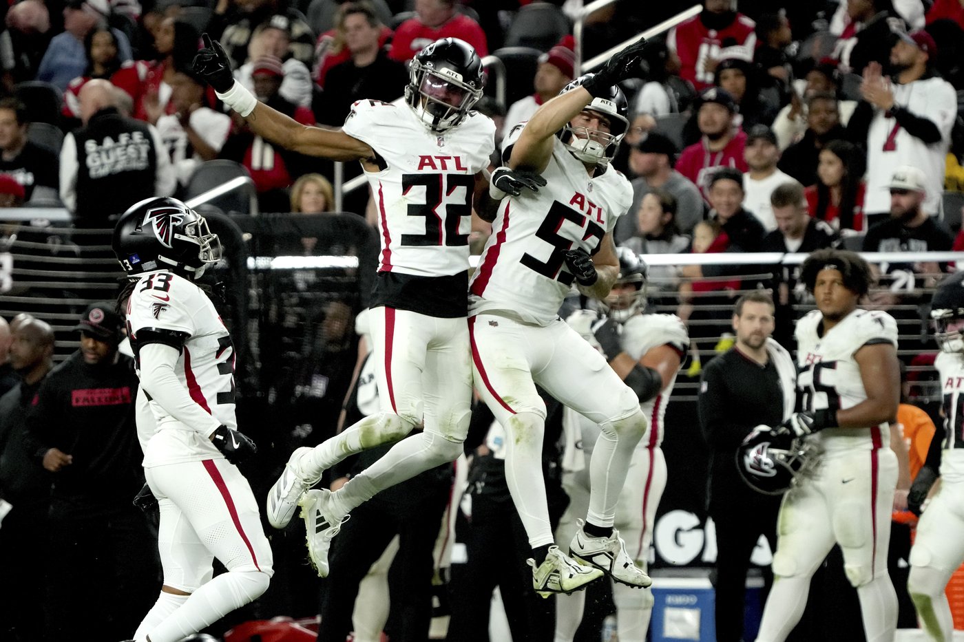 Cousins and Falcons do just enough to beat Raiders 15-9 and keep pace with Bucs in NFC South | iNFOnews.ca Cousins and Falcons do just enough to beat Raiders 15-9 and keep pace with Bucs in NFC South | iNFOnews.ca