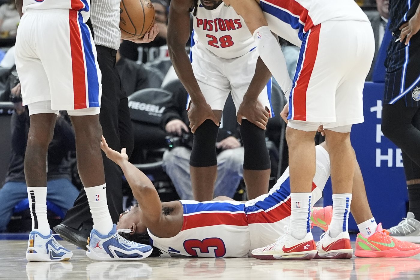 Pistons guard Jaden Ivey has surgery on leg he broke in collision vs. Magic | iNFOnews.ca Pistons guard Jaden Ivey has surgery on leg he broke in collision vs. Magic | iNFOnews.ca