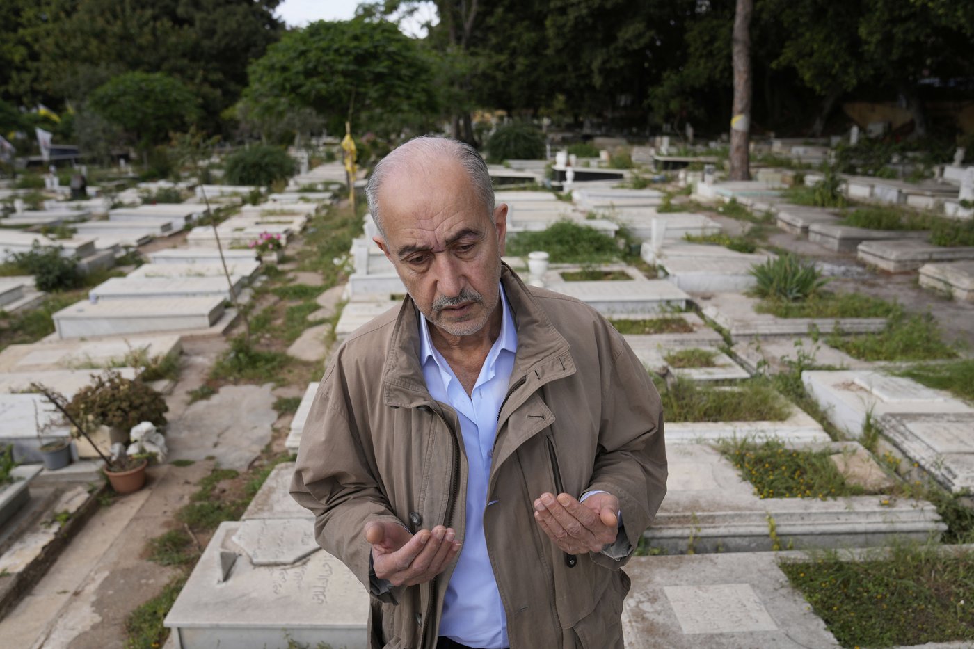 50 years after Lebanon's civil war began, a bullet-riddled bus stands as a reminder | iNFOnews.ca