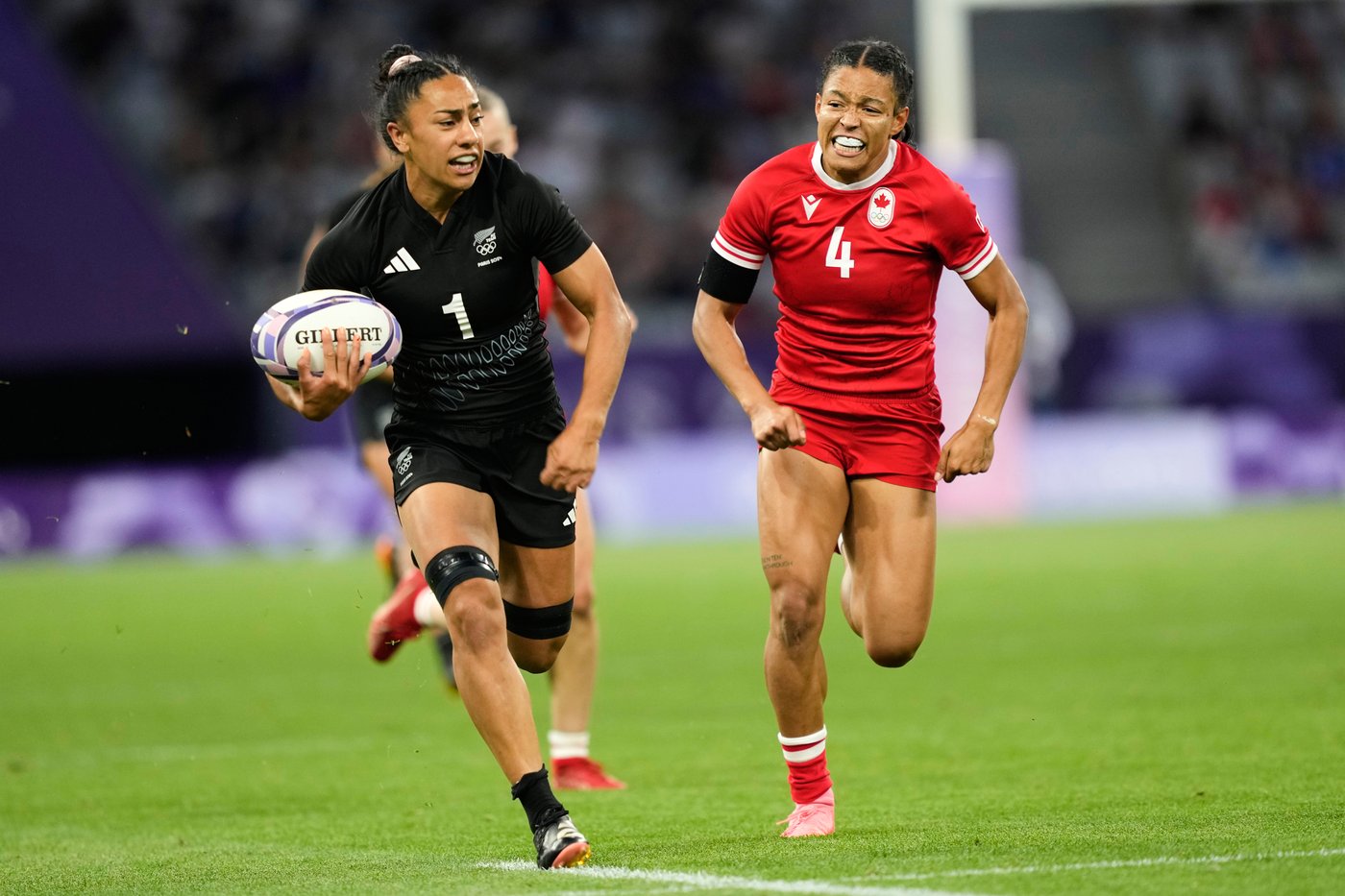 Sisterhood on and off the field: Meet the real sisters at the Women's Rugby World Cup | iNFOnews.ca