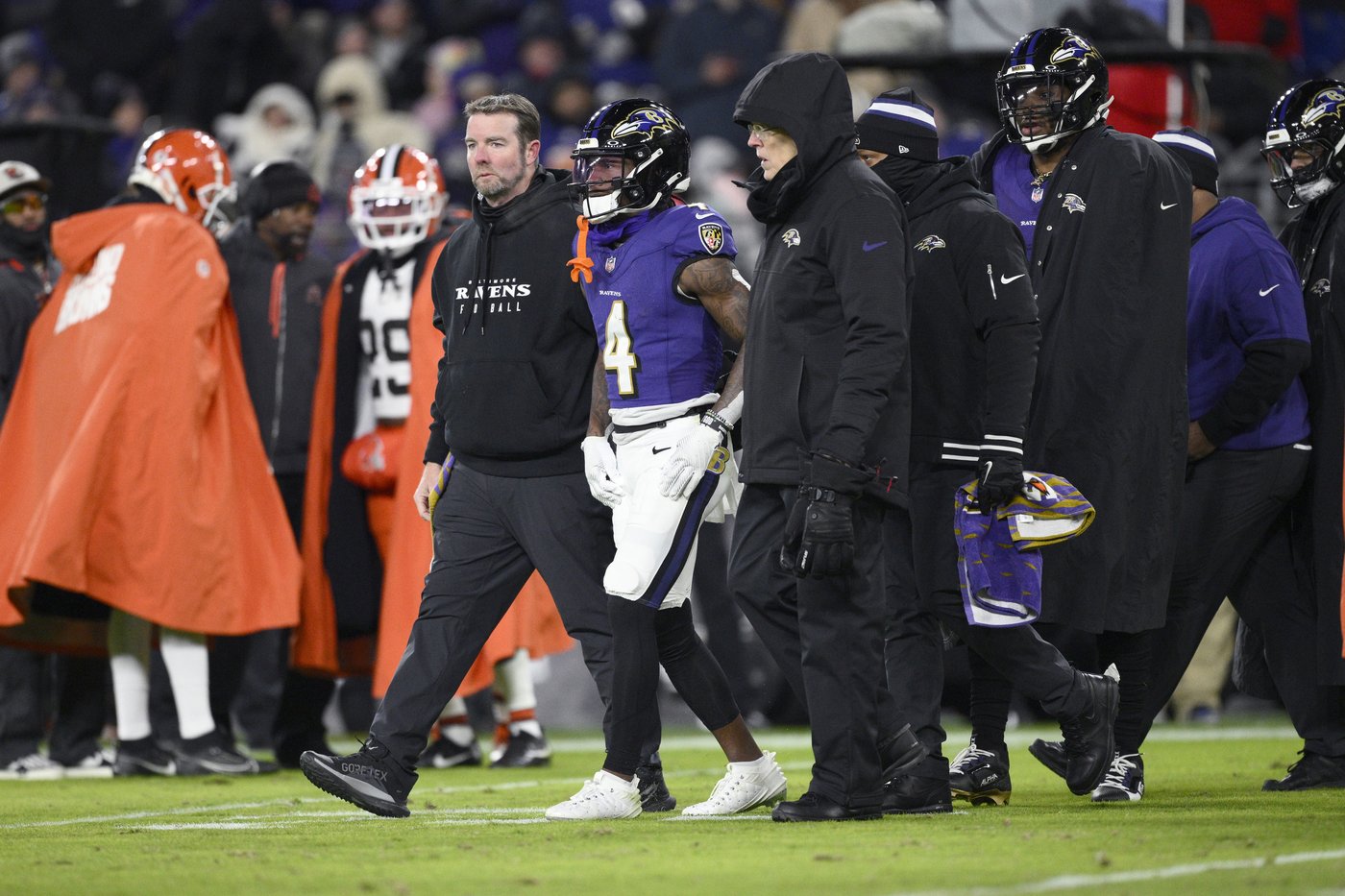 Star WR Zay Flowers exits in the 2nd quarter for Baltimore with a right knee injury | iNFOnews.ca Star WR Zay Flowers exits in the 2nd quarter for Baltimore with a right knee injury | iNFOnews.ca