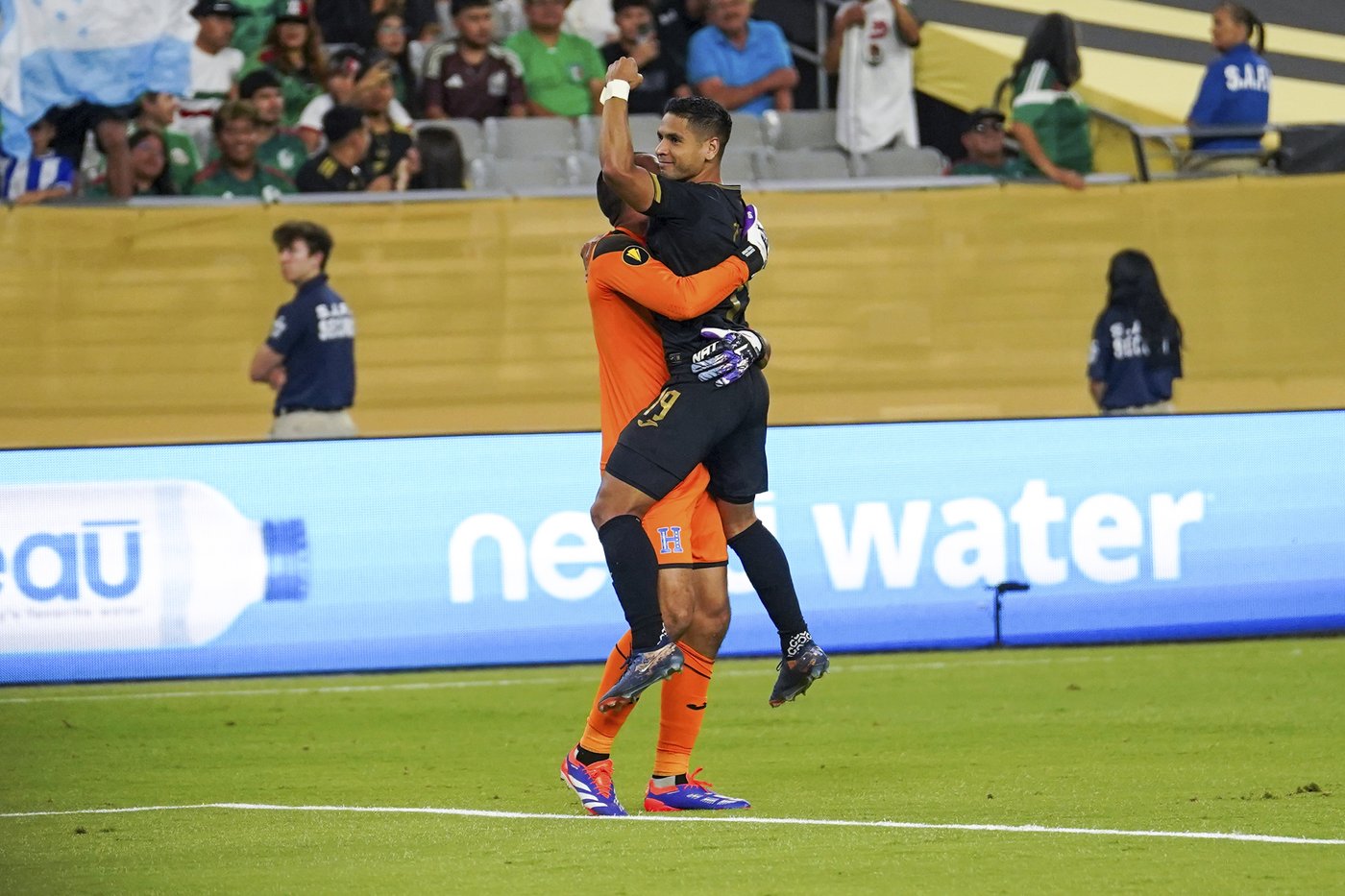 Honduras beats Panama in penalty kick shootout to reach Gold Cup semis | iNFOnews.ca Honduras beats Panama in penalty kick shootout to reach Gold Cup semis | iNFOnews.ca