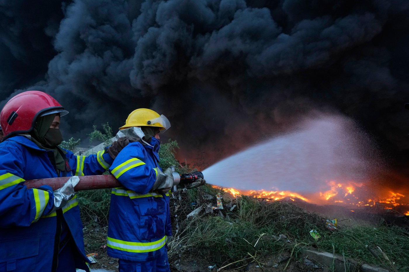 Women make inroads in Pakistan as they become firefighters and barriers slowly fall | iNFOnews.ca Women make inroads in Pakistan as they become firefighters and barriers slowly fall | iNFOnews.ca